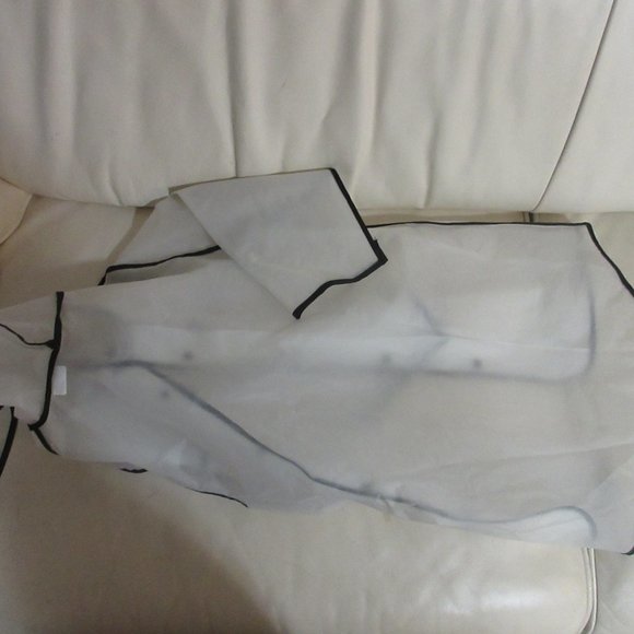 Kids Rain Coat See Through - Picture 2 of 3